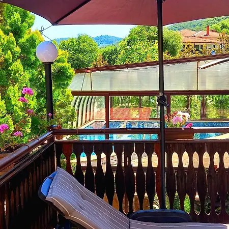 Elora Гостевой дом