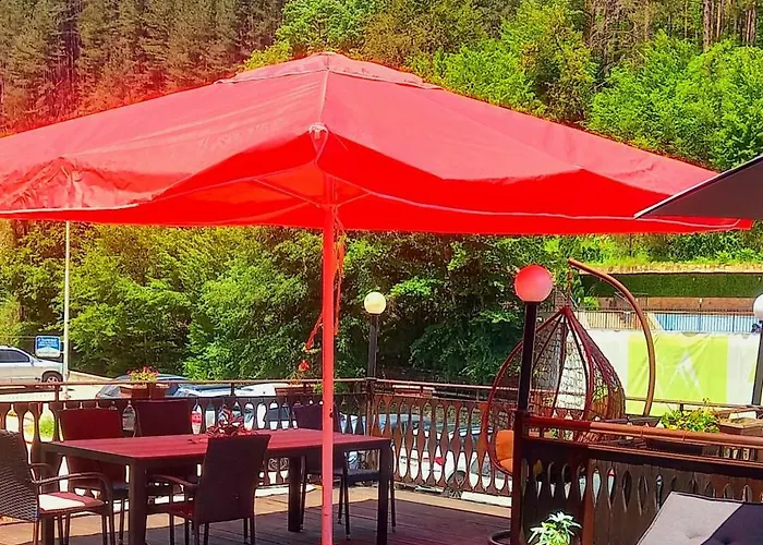 елора 3* Чифлик