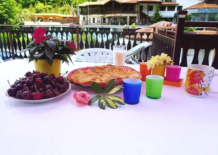 елора Къща за гости Чифлик